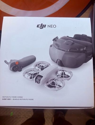 DJI Neo Motion Fly More Combo