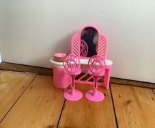 Barbie hair salon