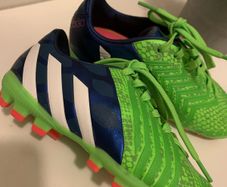 Football boots UK11junior like new