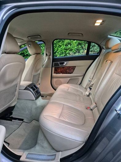 Jaguar XF LUX 7L/100km 700tax Dream Car Fresh NCT