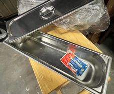Gastronorm pan and lid - new (10 sets available)