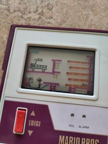 Vintage MW-56 Nintendo Mario Bros game