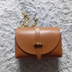 Light brown leather bag