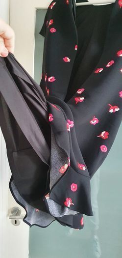 Kate Spade black falling floral ruffle detail dress with pink/red petals Sz 4 (Fit 10 UK) - Rrp 398 Dollars