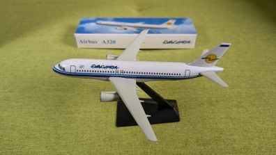 Eurocypria 1:200 scale model airplane, Airbus A320 aircraft
