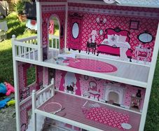 Doll House