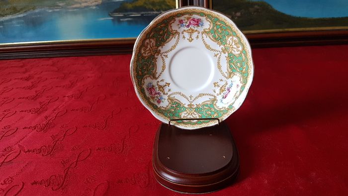 For Collectors Antique Queen Anne Regency Green Fine Bone China Gold Gilt Cabinet Tea Set Trio Made In England