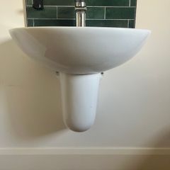 Cersanit Wall-Hung Basin with Sonas Mixer Tap (2 Available)