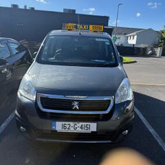 Taxi