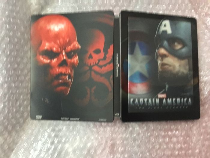 Captain America 4K Lenticular Steelbook