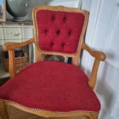Decorative chair