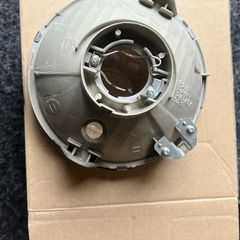 Suzuki sv650 2017 headlamp (partially damaged)
