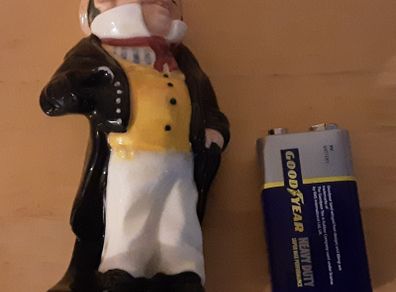 rare Royal Doulton captain cuttle figurine