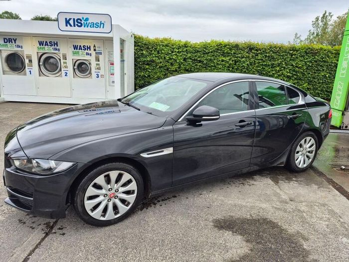 2016 Jaguar Xe