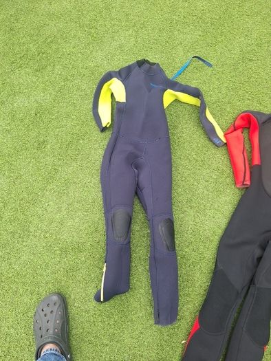 ONEILL wetsuit plus 2 kids wetsuits