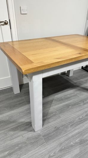 Solid Oak Extending Dining Table, Ex Display
