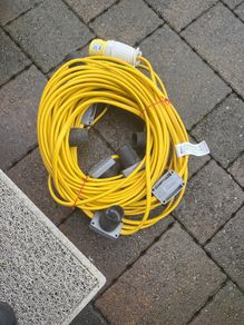 110 v lights