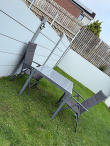 For free garden table and two chairs.