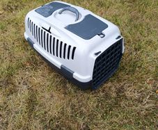 Small pet carrier