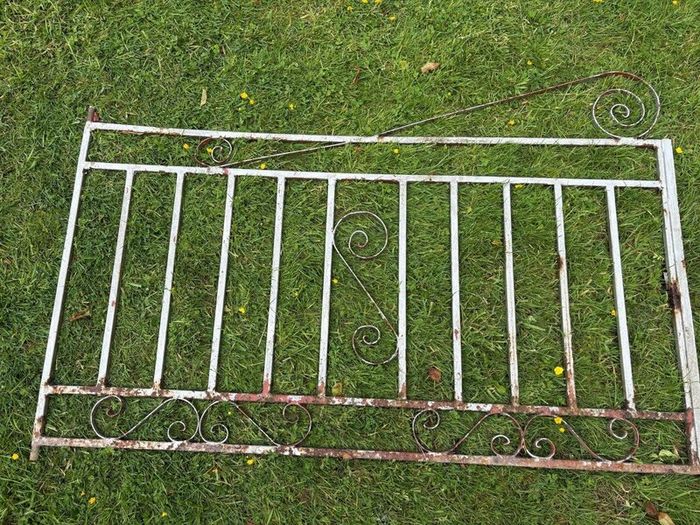 Metal garden gates x2