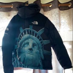 Supreme X The North Face Baltoro Statue of Liberty Nuptse Jacket