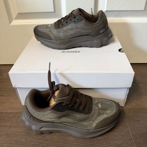Alo runners size 6uk