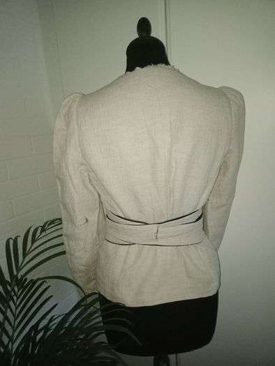 Zara  linen jacket with wide belt size L 10 -12