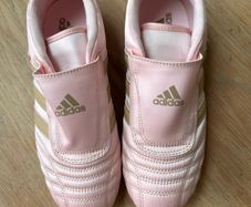 Adidas Trainers Pink