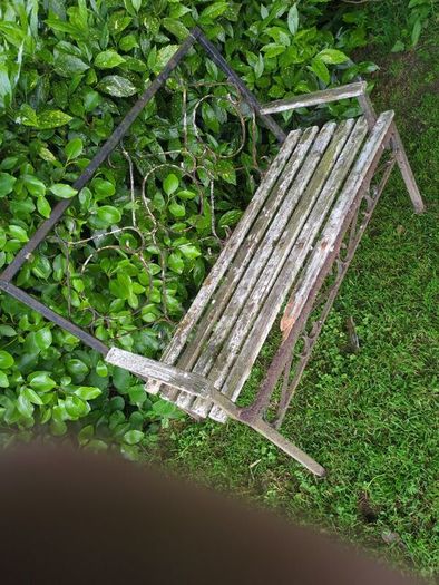 garden bench