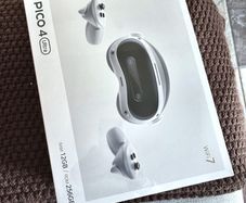 PICO 4 Ultra VR Headset