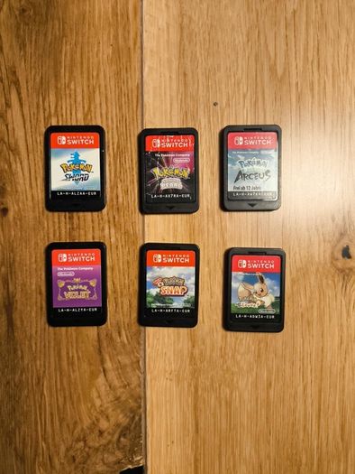 Nintendo Switch Pokemon game bundle