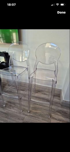 high / bar stools