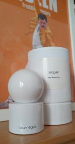 Slogan perfume