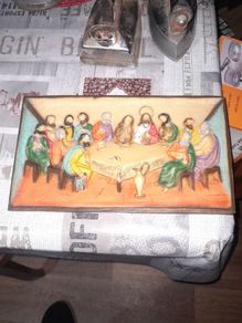A Beautiful Plaque Last Supper Jesus and the Twelve Apostles, It features a raised relief sculpture Postage Available on all my Items or Collection in Rochfortbridge Westmeath