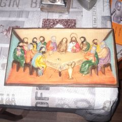 A Beautiful Plaque Last Supper Jesus and the Twelve Apostles, It features a raised relief sculpture Postage Available on all my Items or Collection in Rochfortbridge Westmeath
