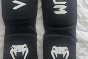 venum shin guards
