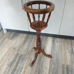 plant stand