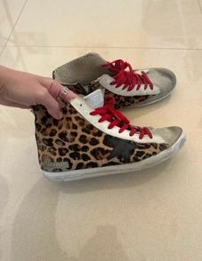 Golden goose
