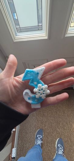 frozen wtapping paper
