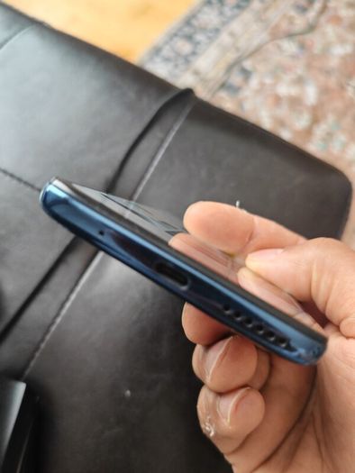 Motorola G9 plus perfect condition 6.8 inches gone 128 GB