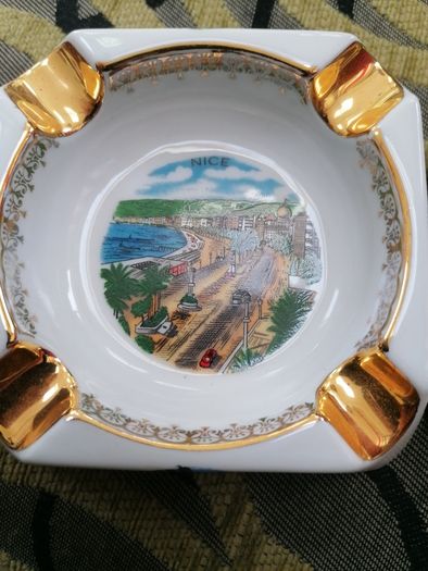 Two vintage French ashtrays