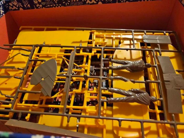 Box of Random Model Bits