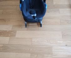 noordi isofox car seat and base