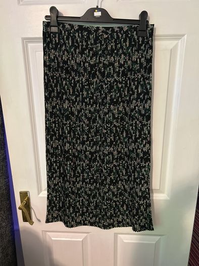 And other stories skirt