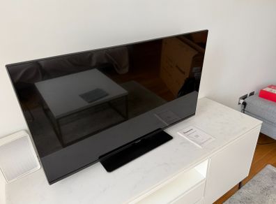 Panasonic 43" 4K Smart TV