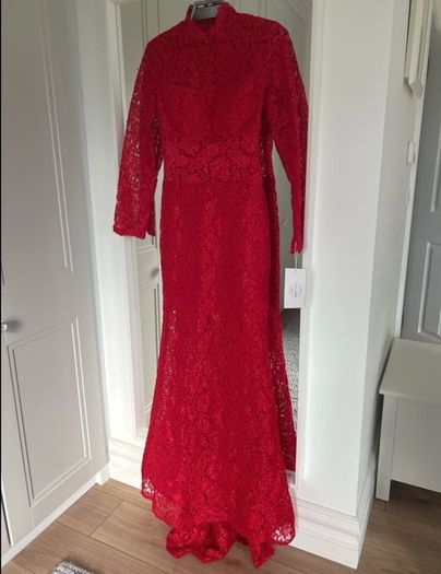 Cari's Closet Red Lace Dress