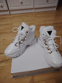 New Beautiful Winter Boots