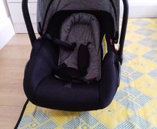Newborn car seat