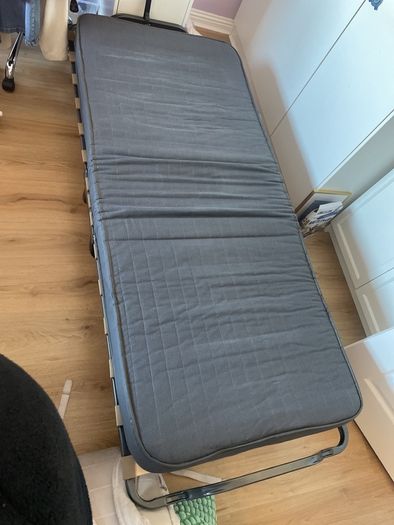 camp bed