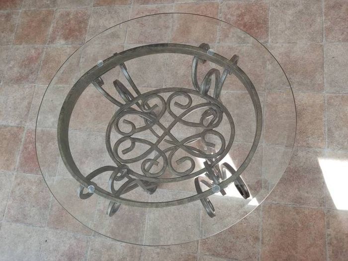 small glass top table like new.